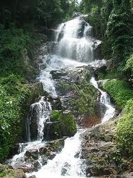 Na_Muang_Waterfall2