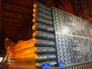 Buddha disteso al Wat Pho, Bangkok 2