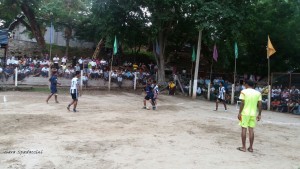 partita-locale-di-calcio-2-bagan-myanmar