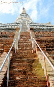 shwe-san-daw-pagoda-a-bagan-birmania