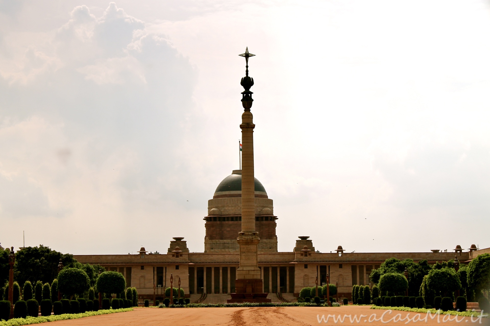 India: Delhi palazzo governativo