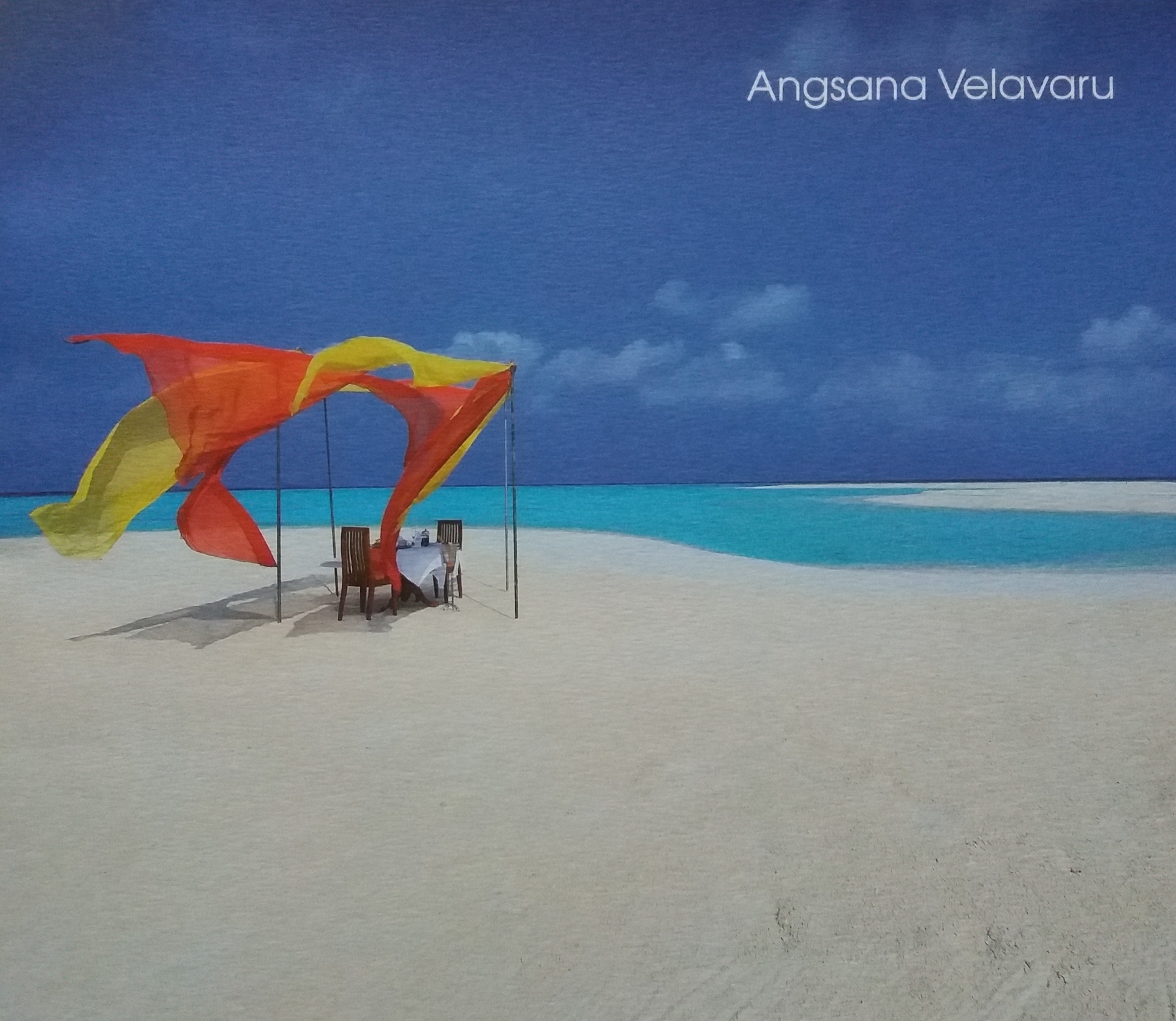 Vincere un viaggio alle Maldive? Si può! Foto depliant Angsana Velavaru, Maldive