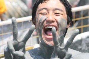 Cosa fare per divertirsi in Corea del Sud? Il Mud Festival, ovviamente!