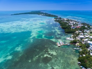 vacanze ad aprile Caye Caulker Belize Barrier Reef aerial