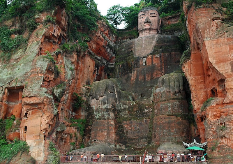 Visitare la Cina sulle orme del grande Buddha Leshan