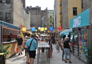 Lo street food è incredibile nel quartiere ebraico di Budapest.