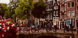 Be Dutch: Amsterdam vissuta da vero Amsterdammer Amsterdam