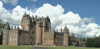 Castelli infestati e giardini incantati della Scozia Castelli Scozia Glamis Castle