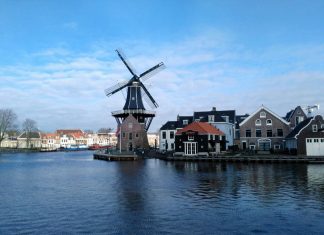 Olanda: particolarità e curiosità #gallery Molen De Adriaan Harleem