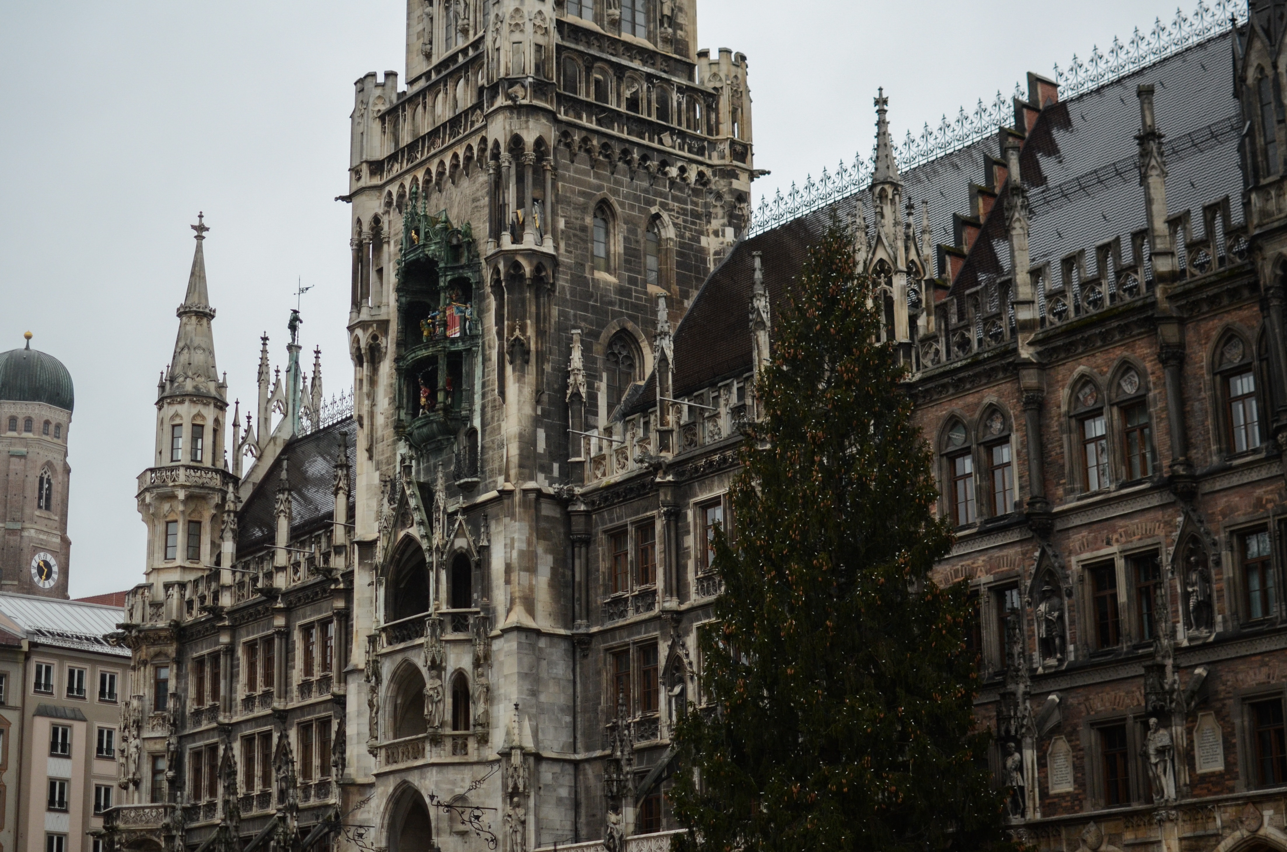 il Glockenspiel è un luogo di attrazione da visitare senza dubbio.